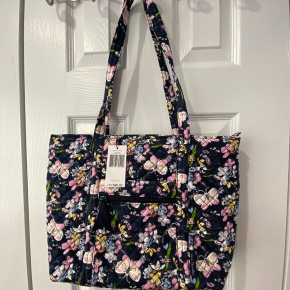 Vera Bradley Tote NWT 16" across 12" top to bottom - Picture 6 of 6